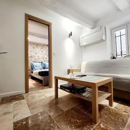 Апартаменты Le Bardos Provencal - T2 Proche De La *